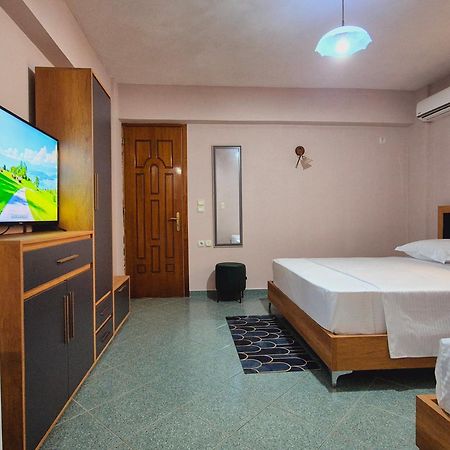 Barca Rooms Sarandë Exterior foto