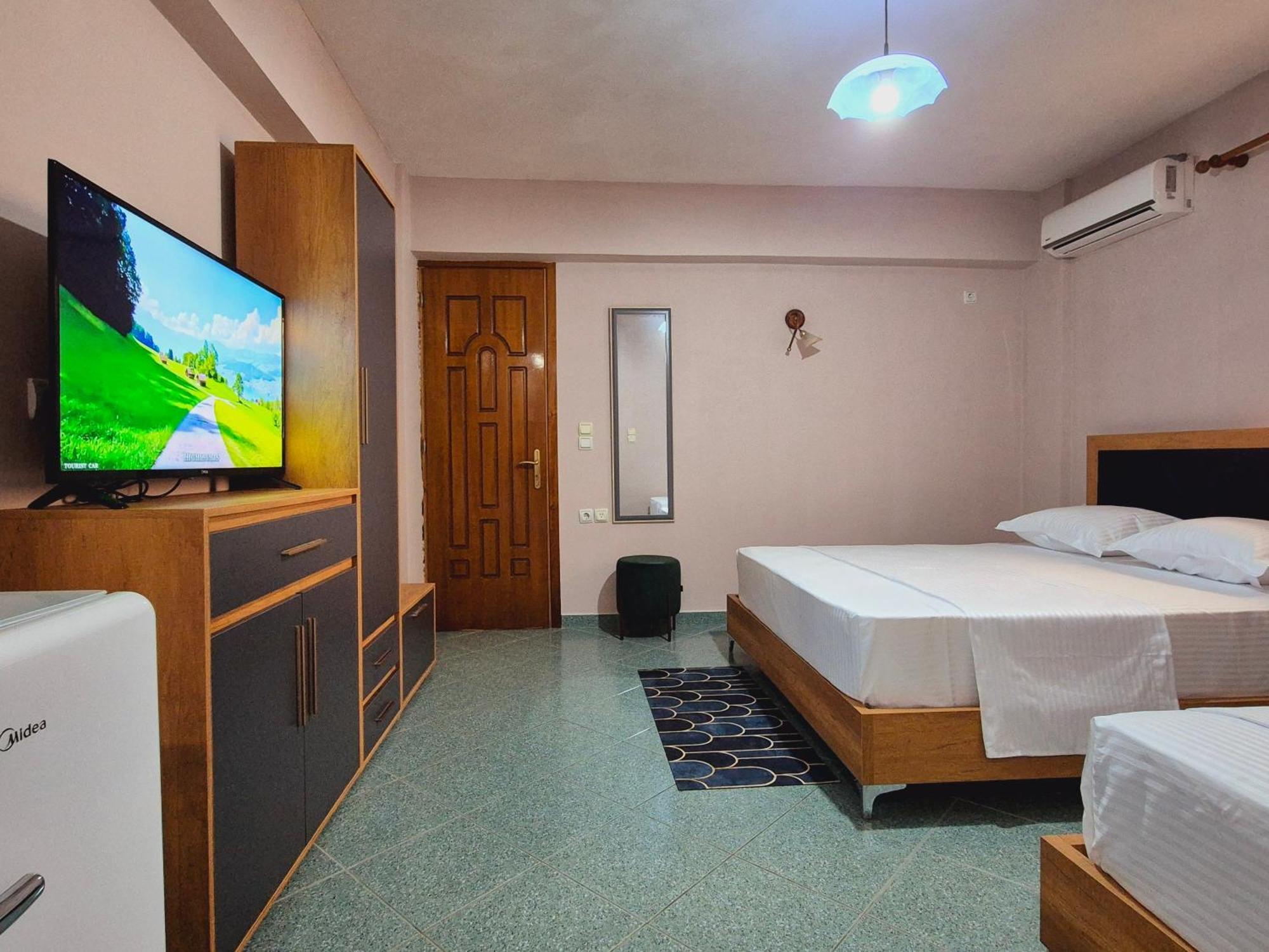 Barca Rooms Sarandë Exterior foto