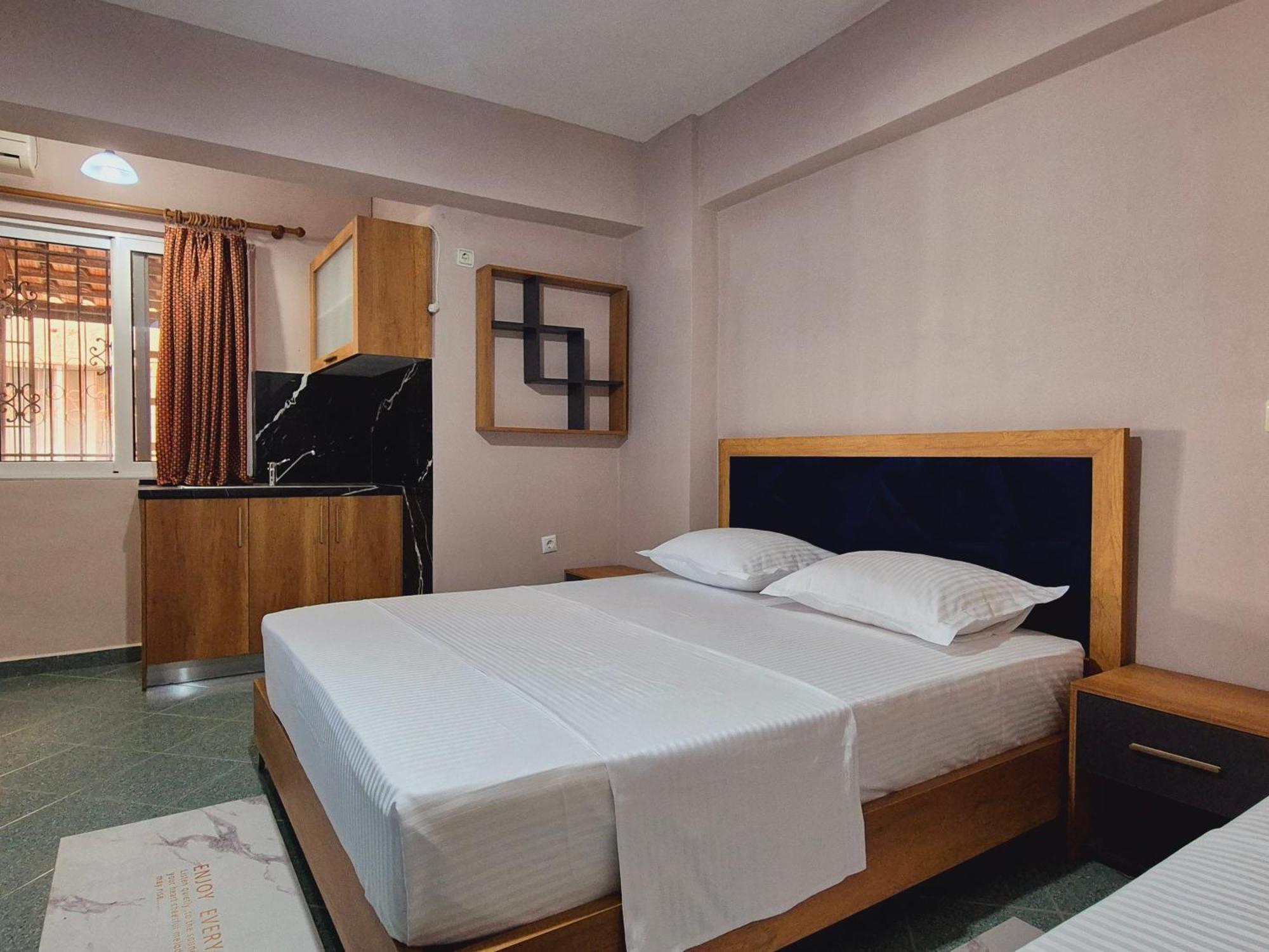 Barca Rooms Sarandë Habitación foto