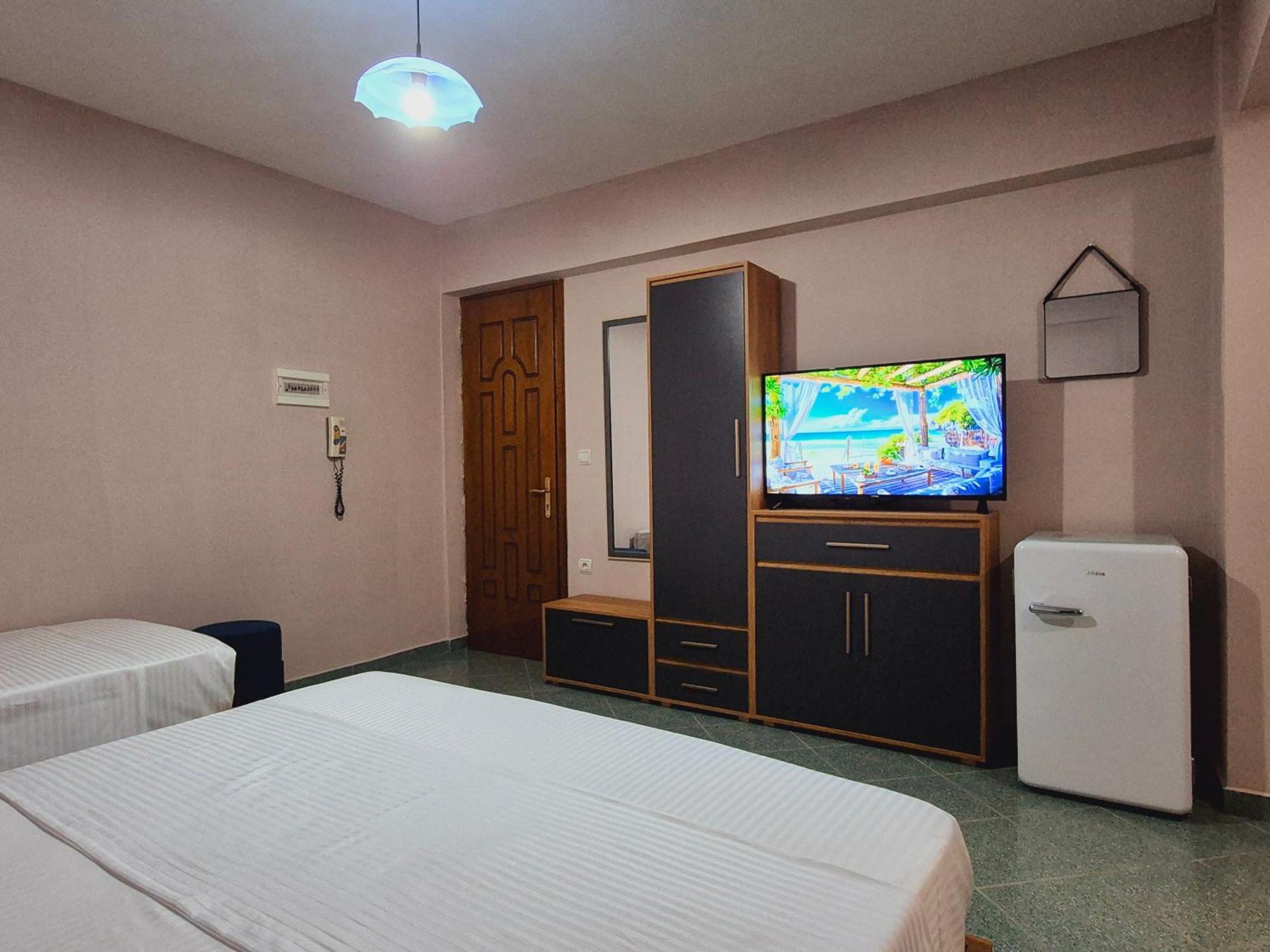 Barca Rooms Sarandë Exterior foto