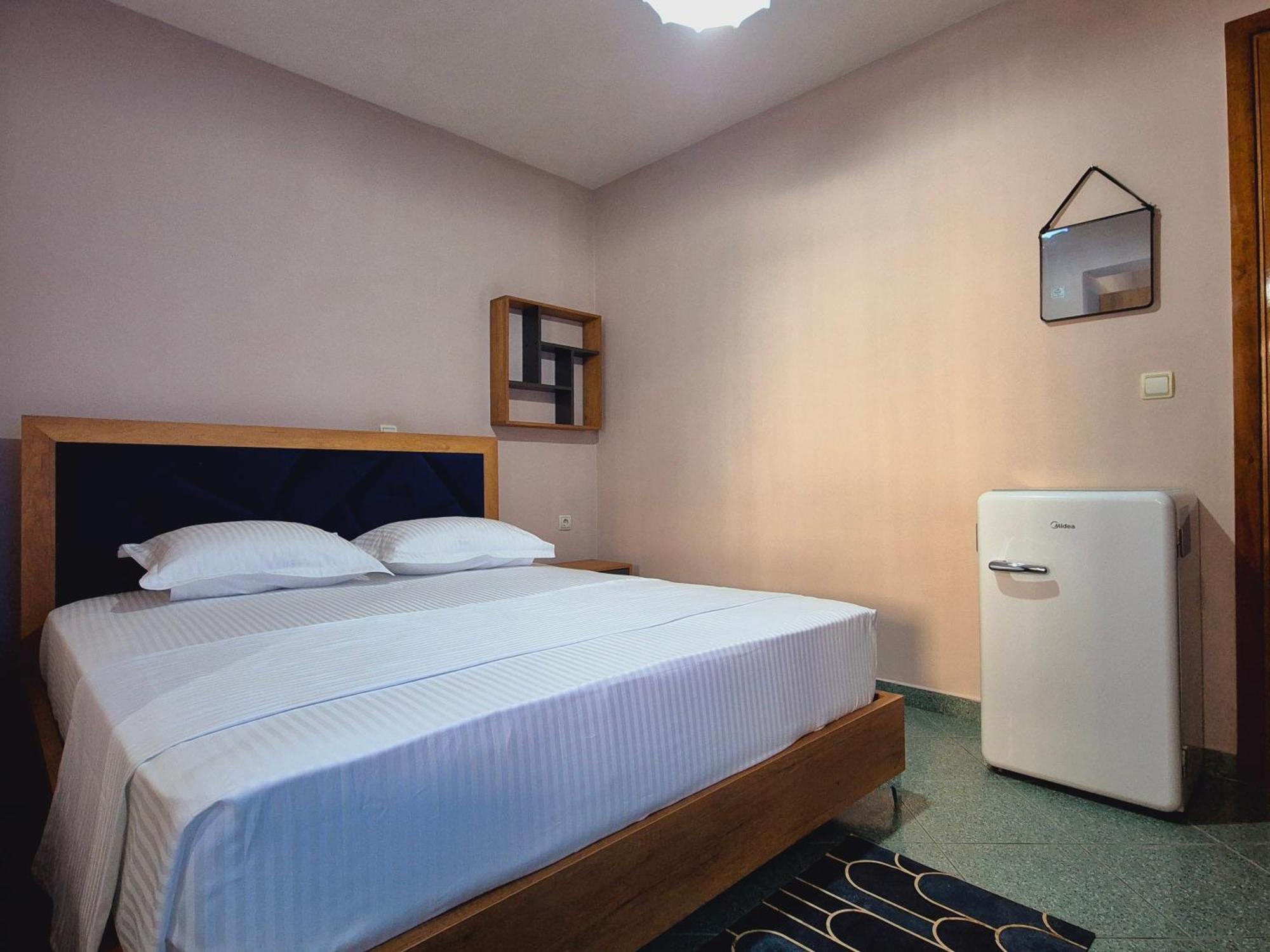 Barca Rooms Sarandë Exterior foto