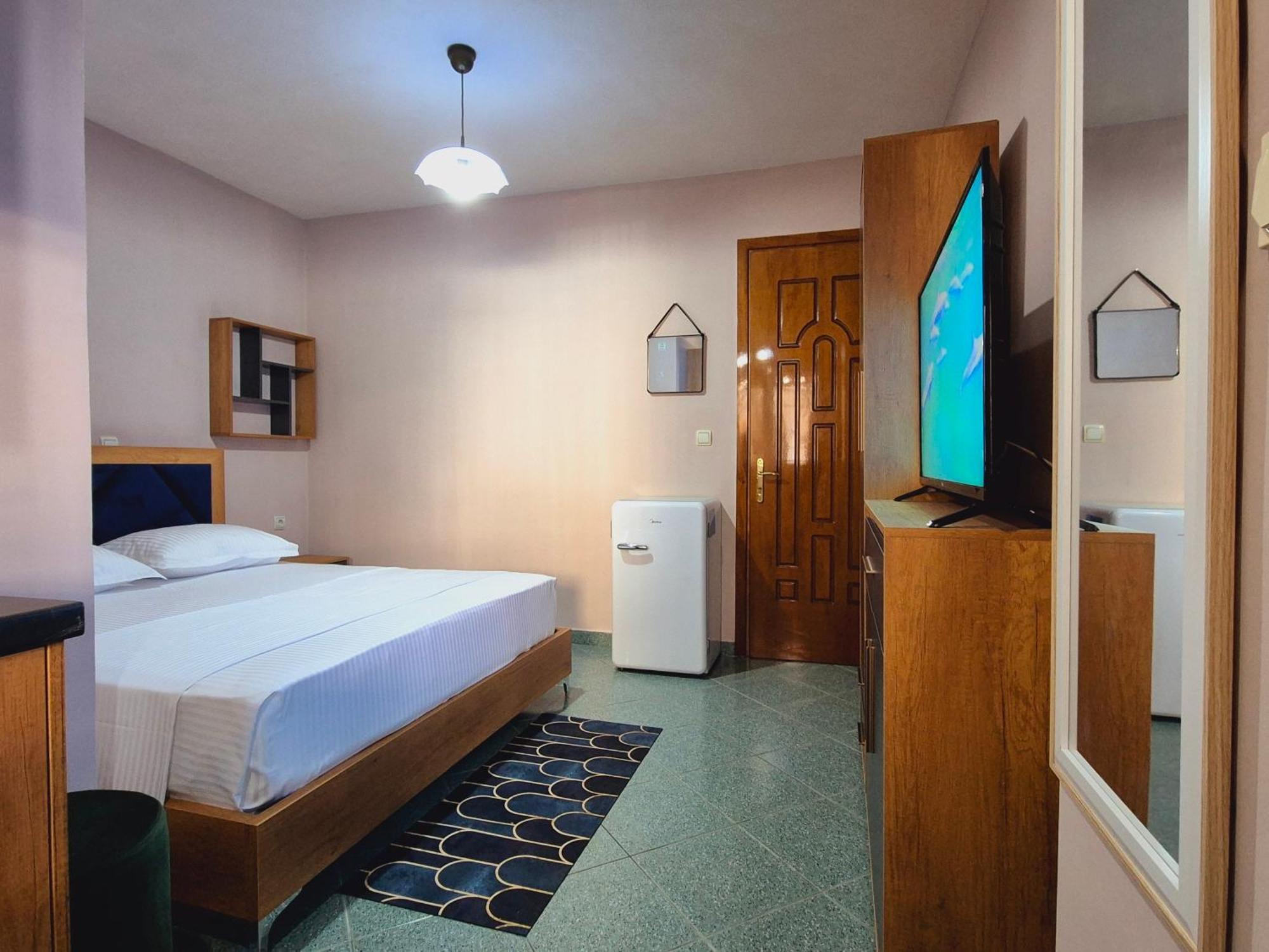 Barca Rooms Sarandë Exterior foto