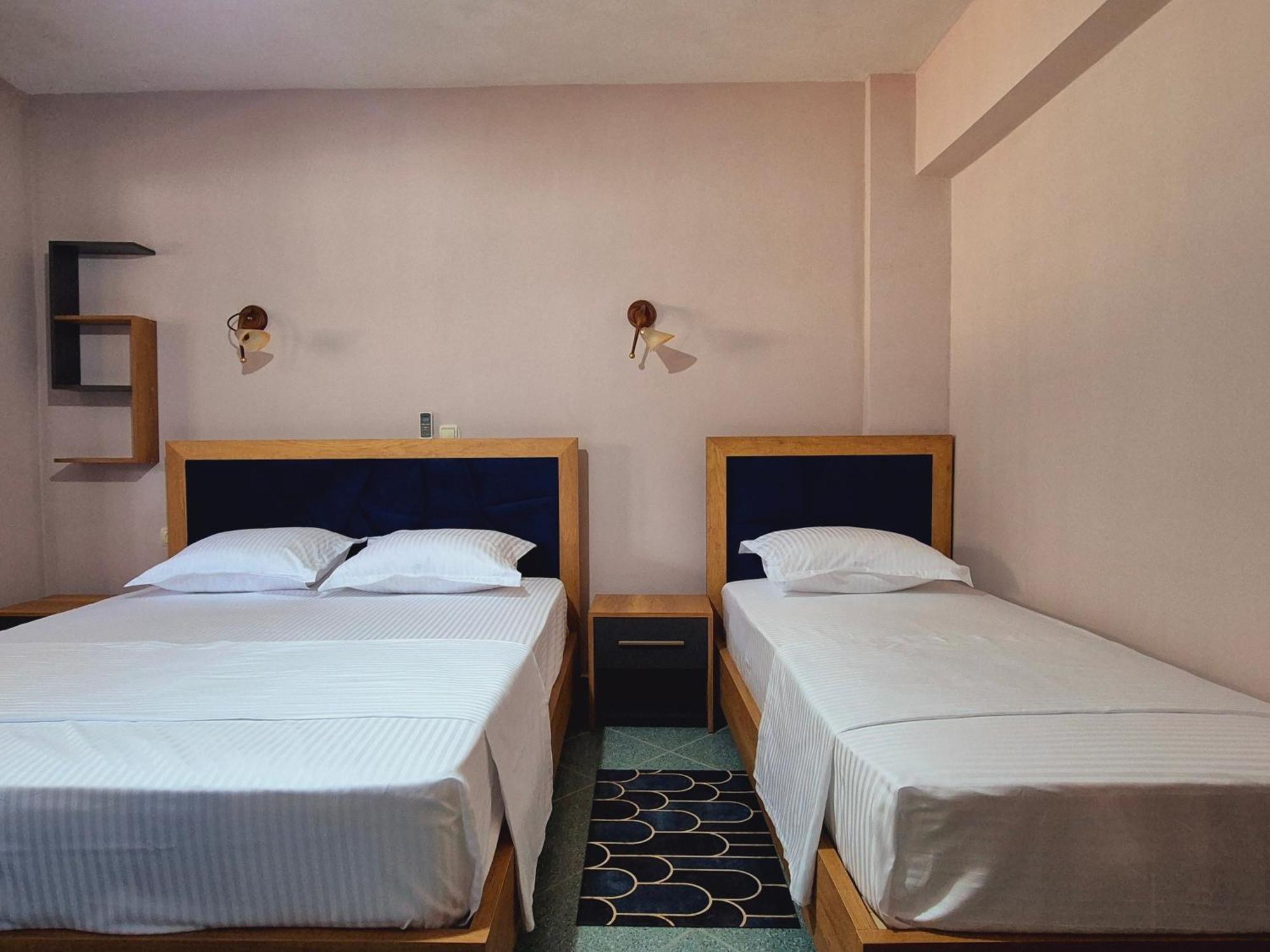 Barca Rooms Sarandë Exterior foto